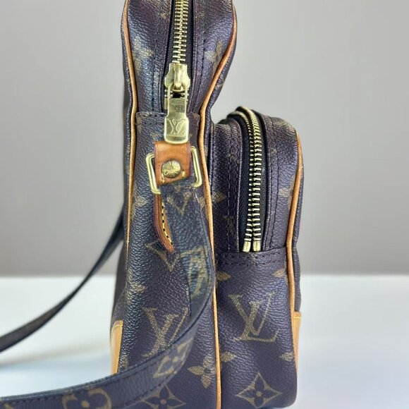 Louis Vuitton Monogram Canvas Small Shoulder Bag Crossbody - Picture 5 of 9